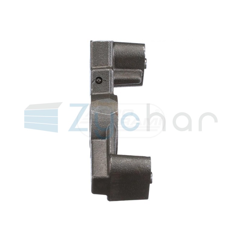  CS