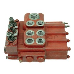 Rozdzielacz hydrauliczny - 700R8034222-347724093