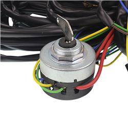 INSTALACJA ELEKTRYCZNA KPL C-330 INSTALACJA PRZYSTOSOWANA DO ALTERNATORA-347558001