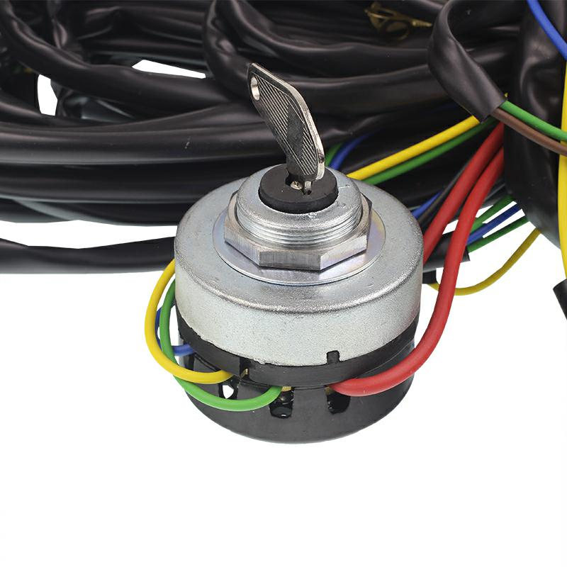 INSTALACJA ELEKTRYCZNA KPL C-330 INSTALACJA PRZYSTOSOWANA DO ALTERNATORA-347558001