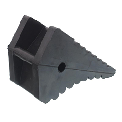 KLIN POD KOŁA L=300MM GUMOWY CZARNY, OBCIĄŻENIE DO 3,5T-347563120