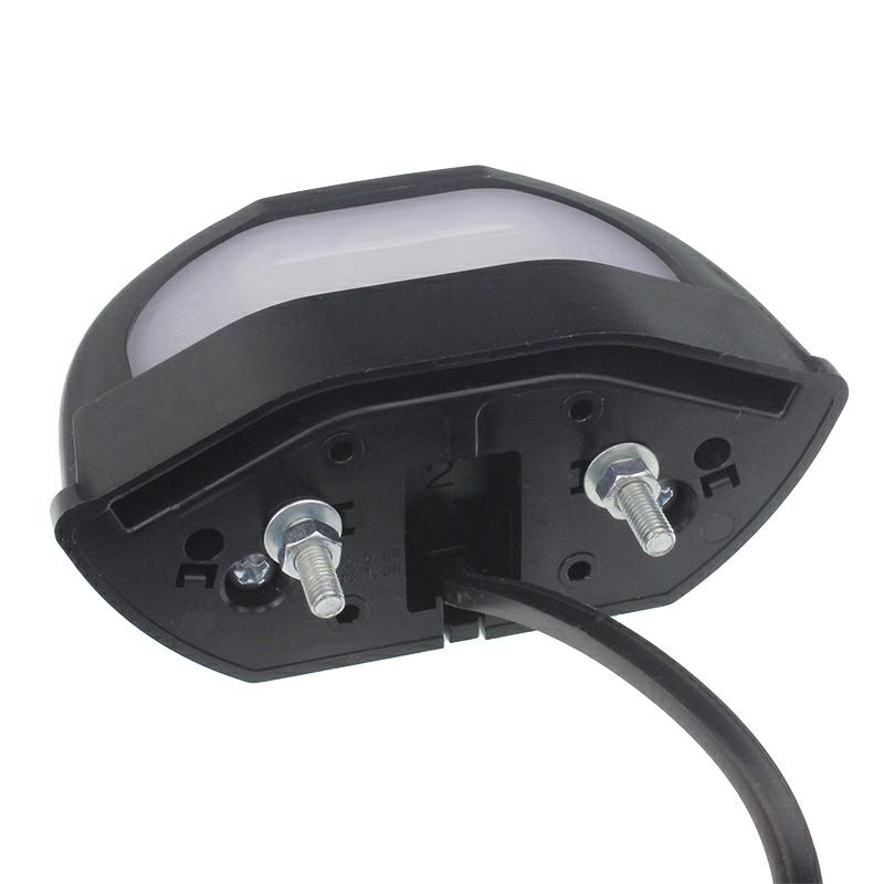LAMPA OŚWIETLENIA TABLICY REJESTRACYJNEJ DIODOWA, KLOSZ BIAŁY, CZARNA, BOCZNA,12/30V-347580026