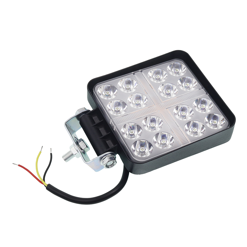 LAMPA ROBOCZA LEDOWA PROSTOKĄTNA, 41 LED, WEWNĘTRZNE DIODY, 3 PRZEWODY, 12-36V, 110X110X35M-347588875