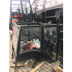 KABINA MTZ S/T, N/T KPL. Z BŁOTNIKAMI UNIWERSALNA, CZERWONA-347594716