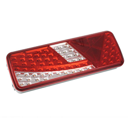 LAMPA TYLNA LED Z TRÓJKĄTEM 75 LED PRAWA-347597856
