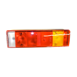 LAMPA TYLNA ZESP. 7-SEGM. PRAWA Z GNIAZDEM OKRĄGŁYM  Z TYŁU-347599464