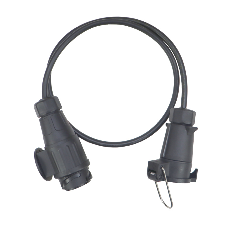 Adapter przejściówka gniazda złącza kablowy 13/7 12V długość 1,0m ELMOT-347515115
