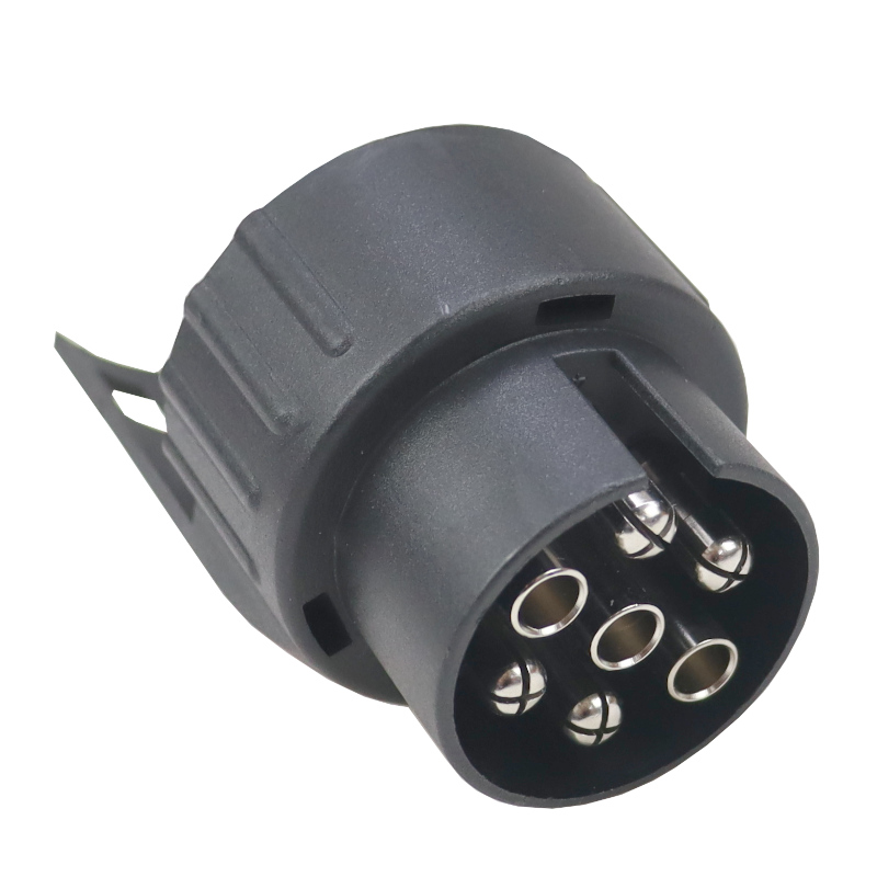 Adapter przejściówka gniazda złącza 7/13 12/24V wtyki niklowane Premium ELMOT-347515111